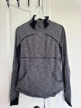 Lululemon Base Runner 1/2 Zip